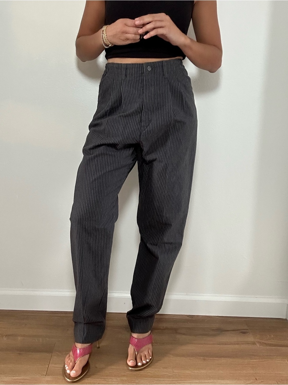 Vintage Lee 80’s Gray Pin Stripe High Rise Straight Leg 100% Cotton Pants Size S